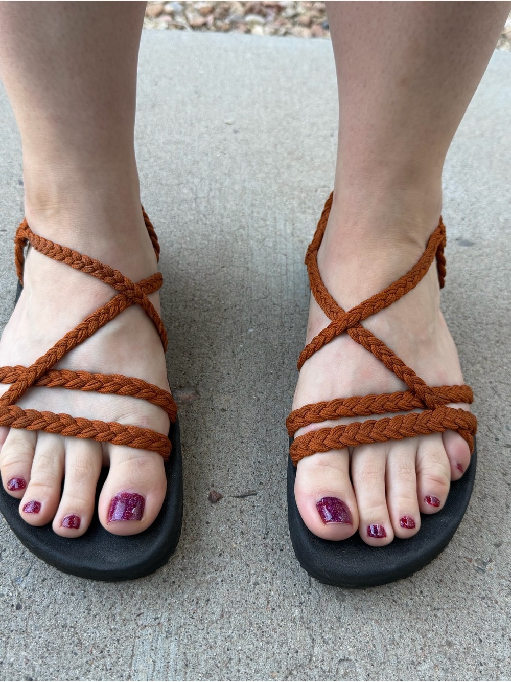 Bokyna caramel brown braided sandals size 9